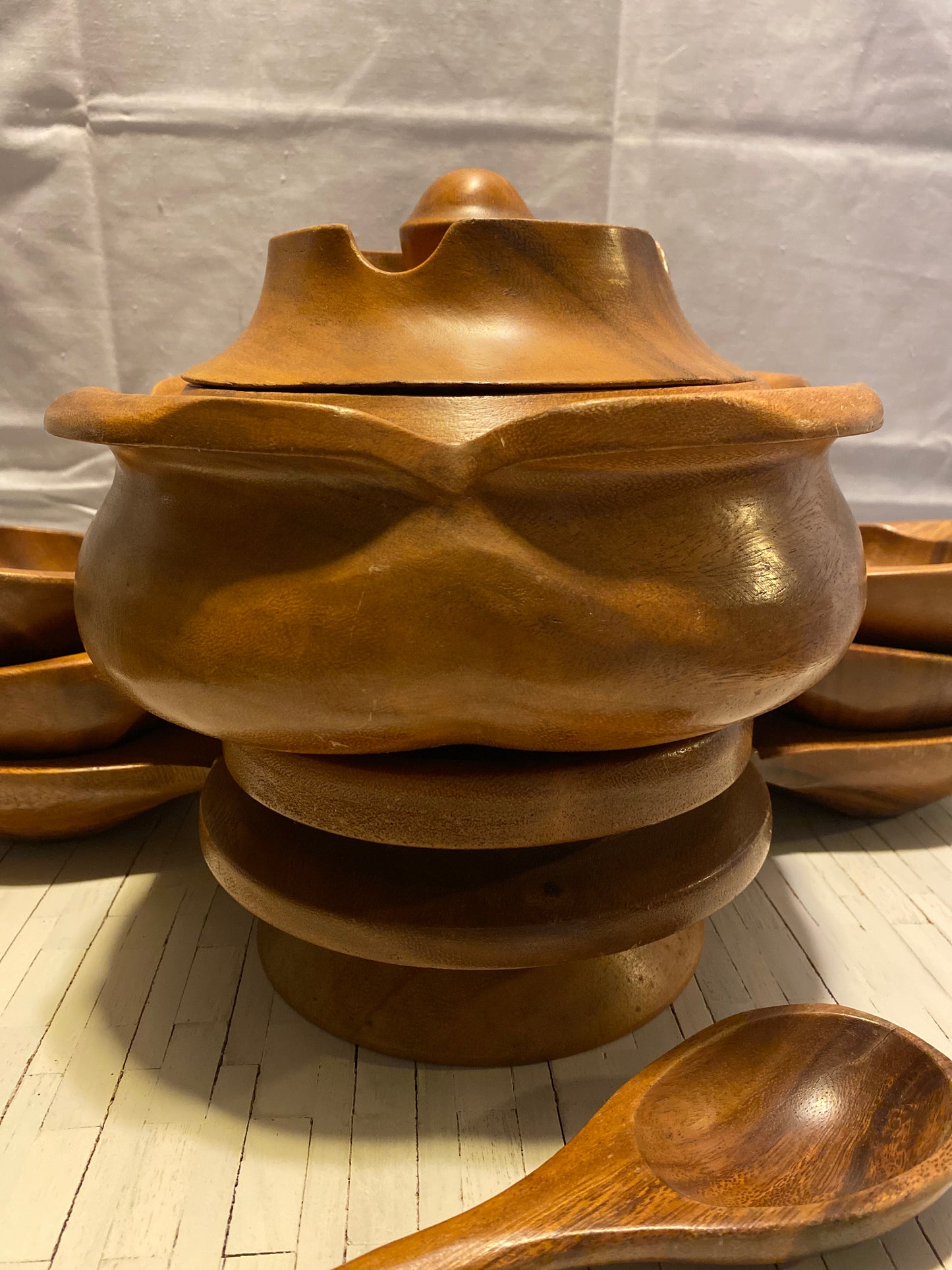 Monkey Pod Bowl & Taurine Lotus Set with stand, lid and serving spoon - hand crafted in the Philippines